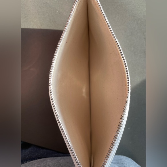 Dsquared2 leather pouch - Picture 3 of 3